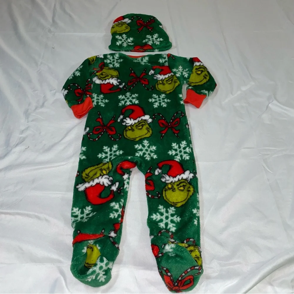 Dr Seuss The Grinch Baby Fleece Footed Pajamas and Beanie Set Green 6M Christmas